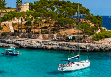 Last minute holidays to Majorca with Cassidy Travel